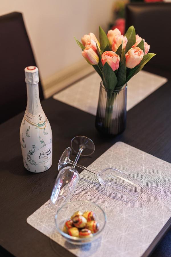 Flexible Selfcheckins 29 - Zagreb - Garage - Loggia - New - Apartments Repinc Bagian luar foto