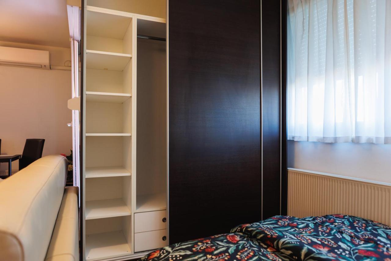 Flexible Selfcheckins 29 - Zagreb - Garage - Loggia - New - Apartments Repinc Bagian luar foto